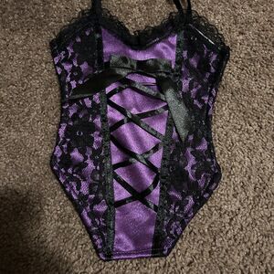 Passion Parties Purple Lace Corset Lingere Inspired Purse W. Straps UNIQUE